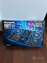 NumarK Party Mix DJ Controller con luci integrate