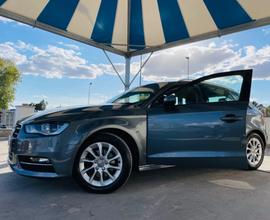 Audi A3 Sedan 1.6 TDI ultra Attraction