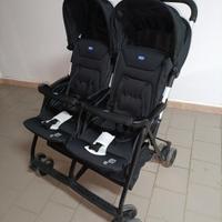 Passeggino gemellare leggero
