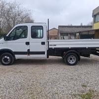 Iveco Daily 35C11 Ribaltabile Trilaterale 7 Posti 