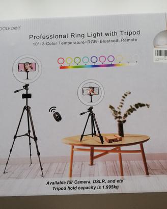 Luce ad anello con treppiede