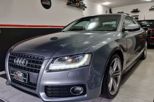 Audi A5 2.0 TFSI 180 CV Ambition