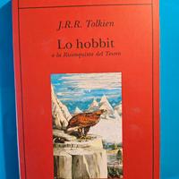 Lo Hobbit versione Adelphi