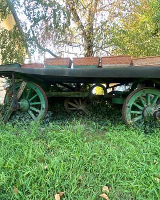 CARRO ANTICO