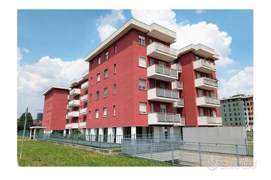 RIF.633 -Spazioso appartamento con balcone+cantina