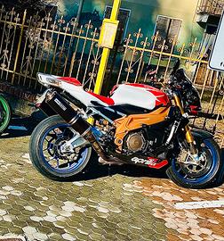 Aprilia Tuono Factory