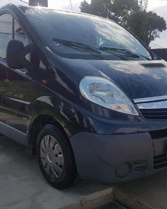 Opel Vivaro- Anno 2004- 1.9 D - motore f9q