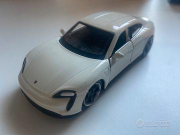 Porsche Taycan Turbo S