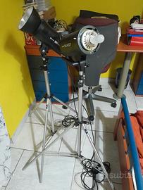 flash da studio con ombrellini e bench