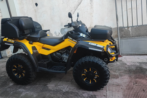 Quad can-am Outlander max xt