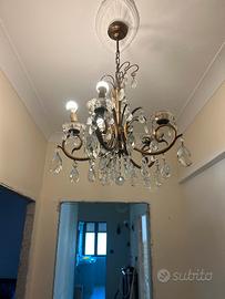 Lampadario a  goccie da sistemare