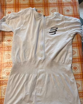 T-shirt Compressport White