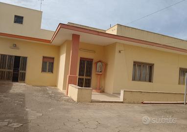 Soleto casa indipendente 150mq 110.000