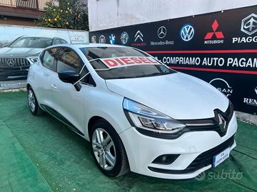 Renault Clio 2019 1.5 DIESEL Moschino Zen LEGGI TU