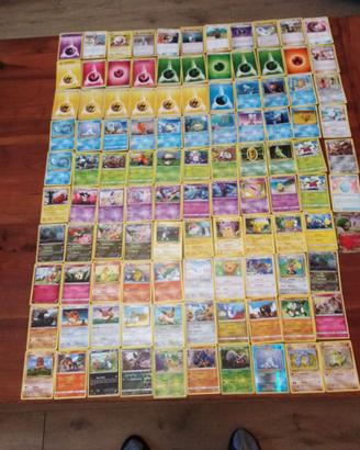 LOTTO 100 CARTE POKEMON