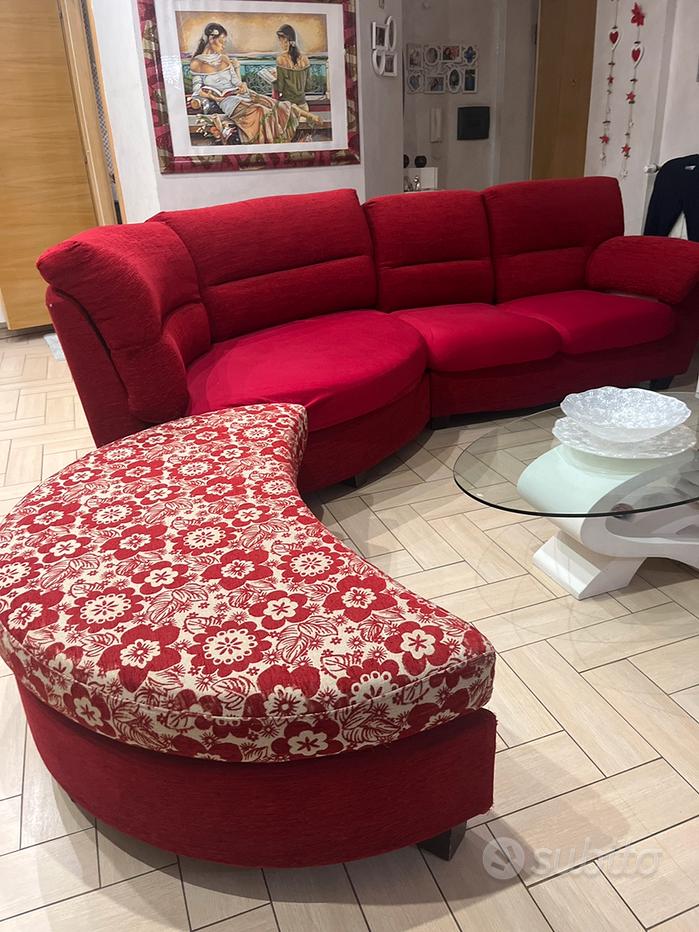 Divano mezzaluna Mobili usati