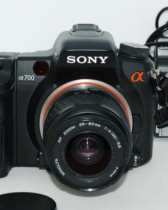 fotocamera Sony a700 12mpx obiettivo 35-80mm  F4