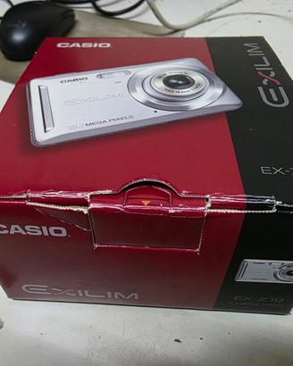 Fotocamera Casio EX-Z19 Argento