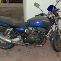 Suzuki gsx  750 inazuma 