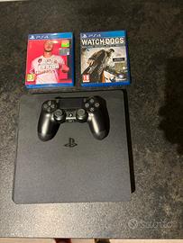 Playstation 4 + 1 controller + 2 giochi