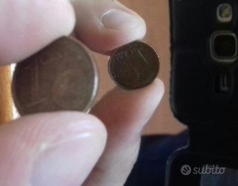 Moneta di 1 centesimo con uguale facciata