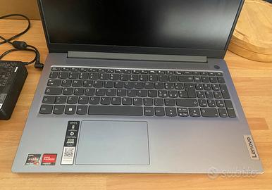 Lenovo IdeaPad Slim 3 15AMN8 Ryzen 5 8GB 512GB