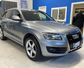 AUDI Q5 3.0 V6 TDI quattro S tronic