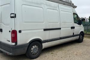 Renault master