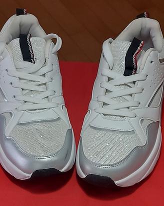 Sneakers  Ducati  tg.39 COME NUOVE