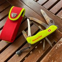 Victorinox rescue tool