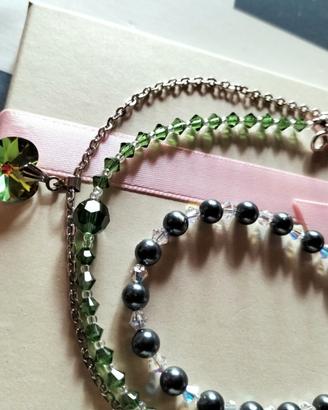 Collana ,2 braccialetti e orecchini