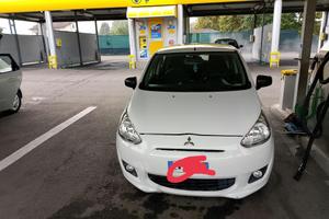 Mitsubishi space star 