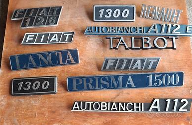 Scritte per varie auto .