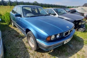 bmw e34 525i per ricambi 