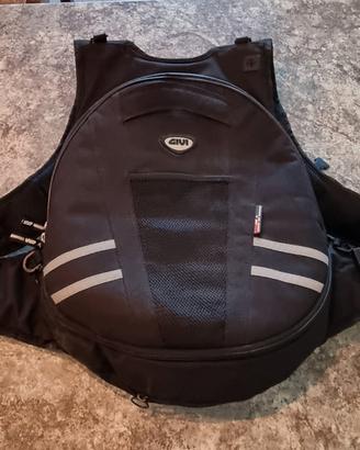 Zaino GIVI con rete portacasco