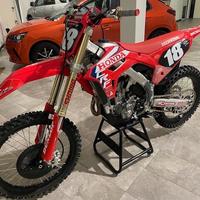 HONDA CRF 250 R 2024