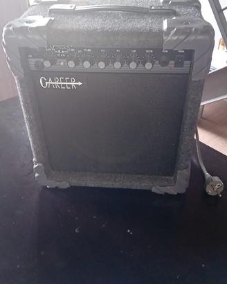 Amplificatore per chitarra.