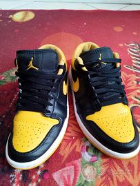 Nike Jordan 1 LOW YELLOW-BLACK 