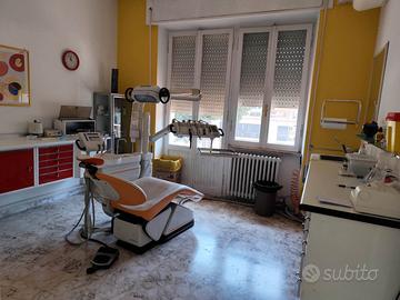 Ufficio adibito a STUDIO DENTISTICO cat A10