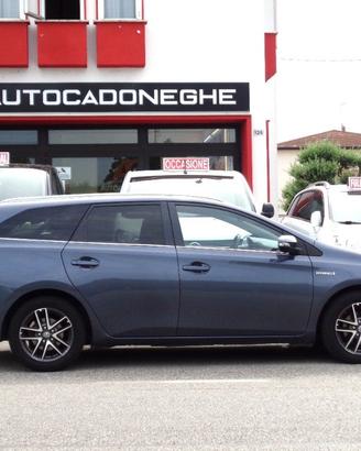 TOYOTA Auris Touring Sports 1.8 Hybrid Lounge PR