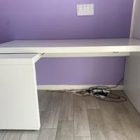 Scrivania Ikea MALM bianca con piano estraibile