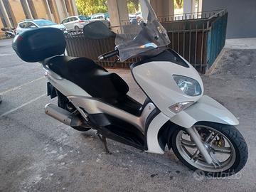 Yamaha XCity 250