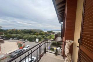 Appartamento vista lago