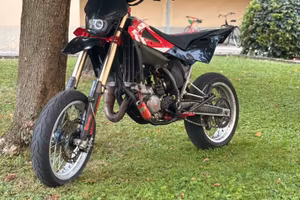 Husqvarna sm 125