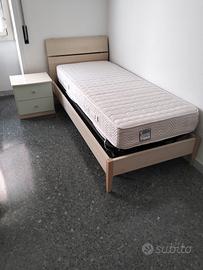 Letto singolo e comodino