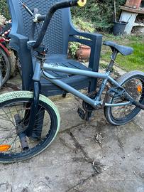 Bicicletta BMX
