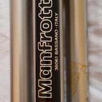 Cavalletti fotografici Manfrotto Art 052 e Unomat