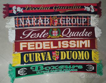 blocchi di sciarpe e adesivi ultras
