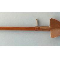 Vanga: modellino in rame e teak