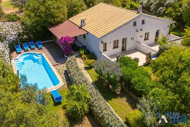 Costa Smeralda, Villa indipendente con piscina pri